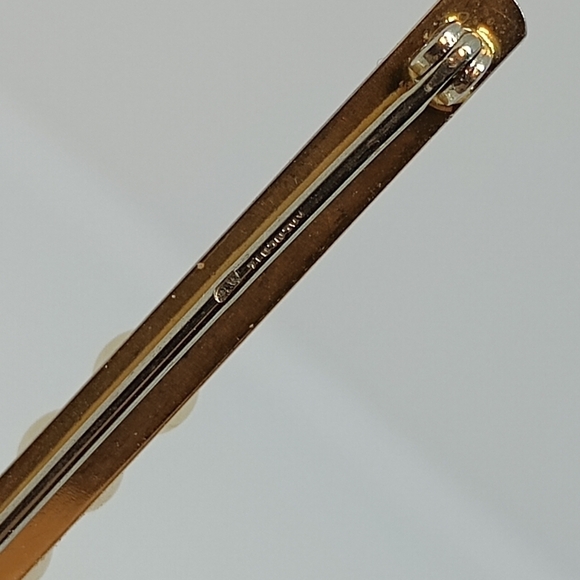* vintage Krementz faux pearl gold tone bar pin brooch - Picture 7 of 8